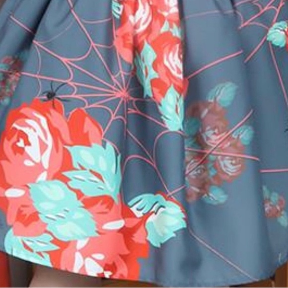 The Oblong Box Shop Spiderweb Roses Skirt - Picture 5 of 7